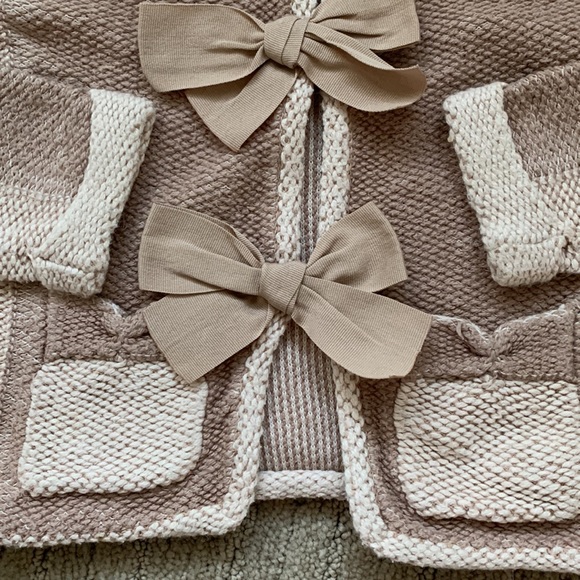 US4/5 Zara Girl 2-toned Cardigan - Picture 4 of 7